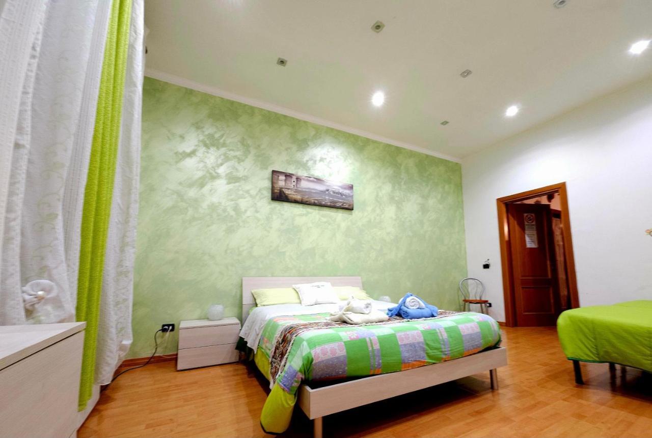 Ferienwohnung Promised Land Napoli Exterior foto